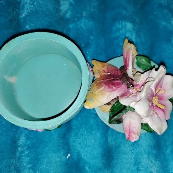 Jewelry box  - Picture 8 of 9